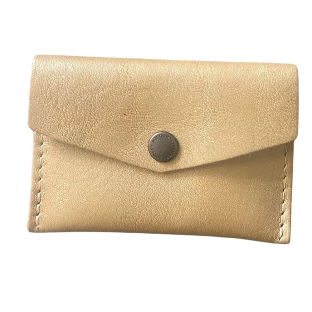 Portland Leather Champagne